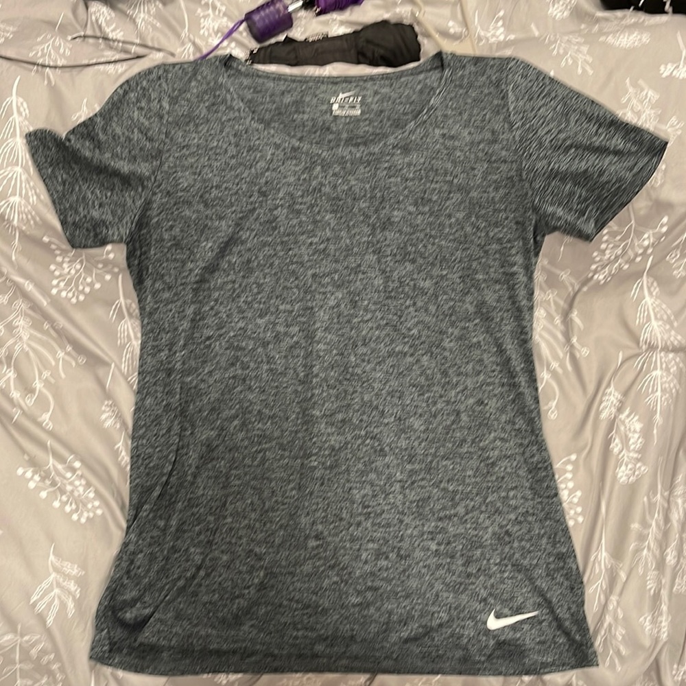 Grey Nike Dri fit tee